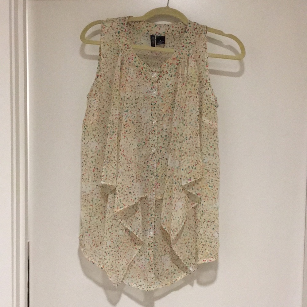 Bisou Bisou Flouncy Top